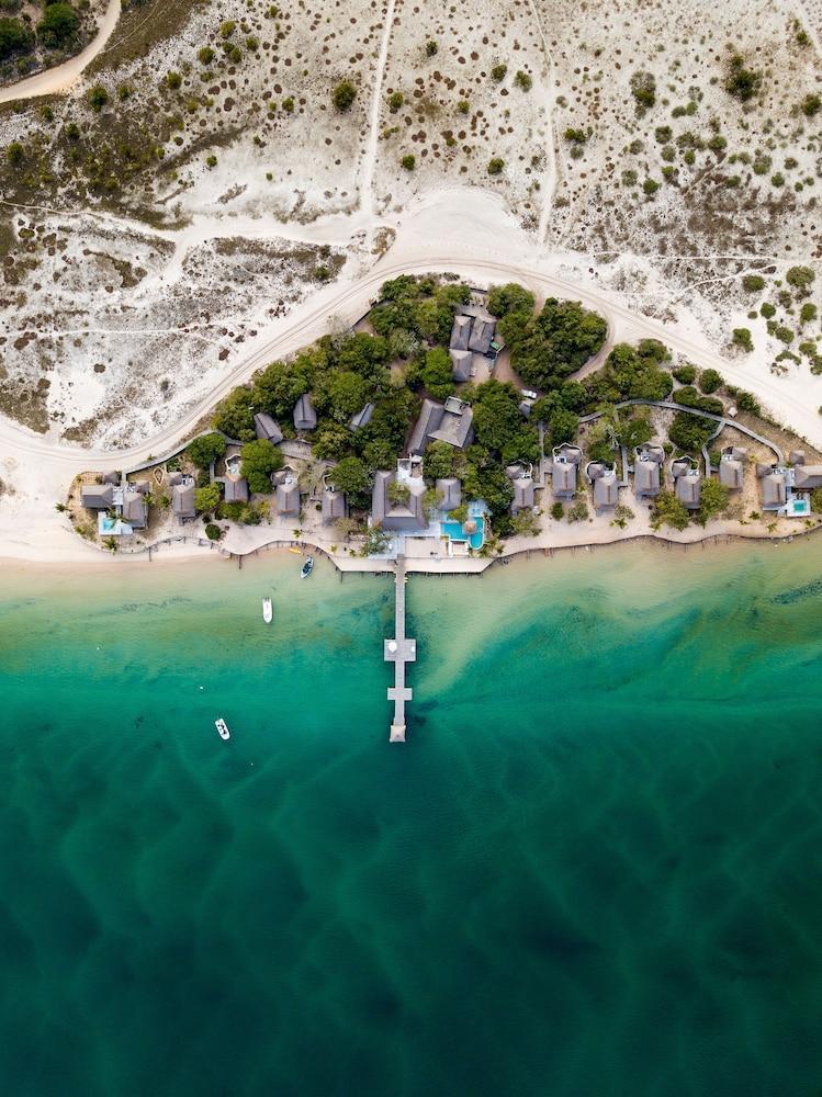 וילנקולוס Dugong Beach Lodge מראה חיצוני תמונה