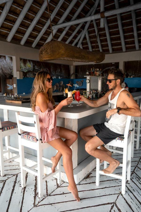 וילנקולוס Dugong Beach Lodge מראה חיצוני תמונה