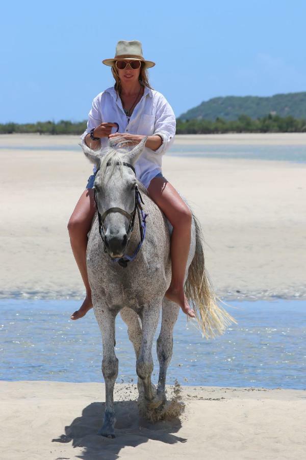 וילנקולוס Dugong Beach Lodge מראה חיצוני תמונה