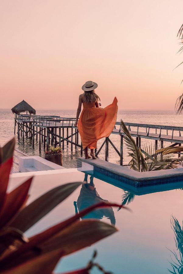 וילנקולוס Dugong Beach Lodge מראה חיצוני תמונה
